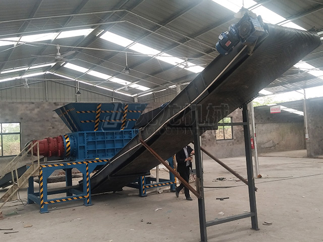 生活垃圾破碎機(jī)可以與其它設(shè)備配套使用(圖3) 生活垃圾破碎機(jī)可以與其它設(shè)備配套使用(圖3)